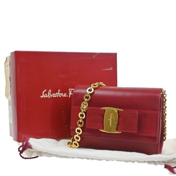 SALVATORE FERRAGAMO Vara 2Way Chain Mini Shoulder Clutch Bag Leather Red 31EE972